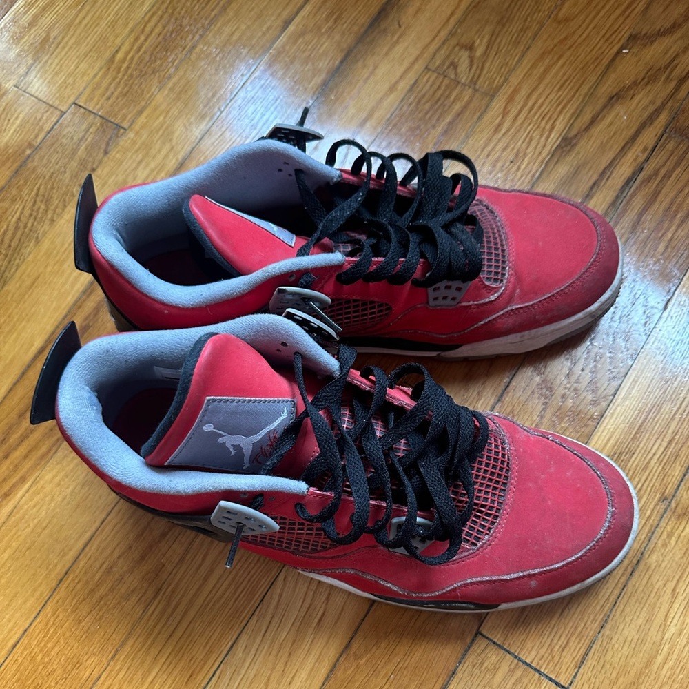 Jordan Toro Bravo 4